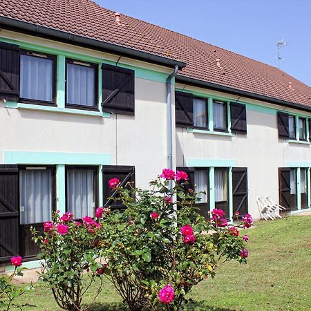 Contact Hotel Restaurant La Chaumiere Entre Orgeval Et Flins A13 Sortie 8 เลส์มูโรซ์ ภายนอก รูปภาพ