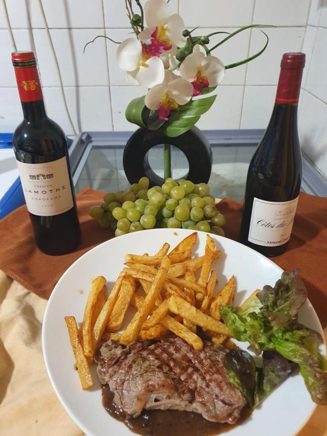Contact Hotel Restaurant La Chaumiere Entre Orgeval Et Flins A13 Sortie 8 เลส์มูโรซ์ ภายนอก รูปภาพ