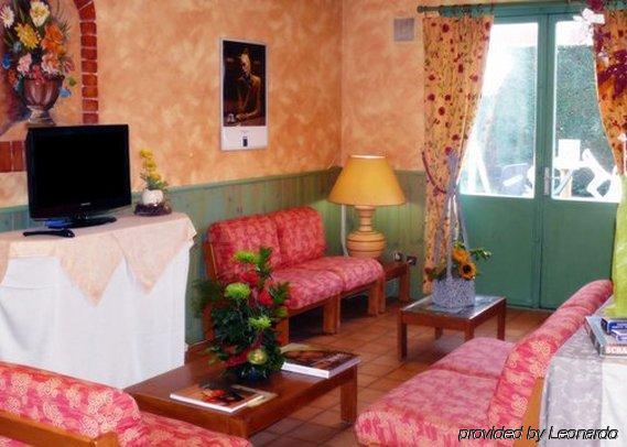 Contact Hotel Restaurant La Chaumiere Entre Orgeval Et Flins A13 Sortie 8 เลส์มูโรซ์ ห้อง รูปภาพ