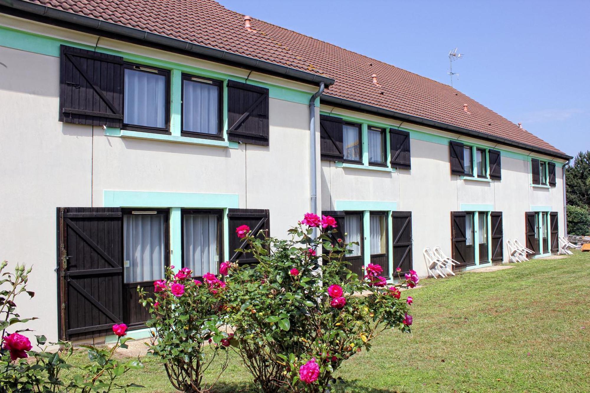 Contact Hotel Restaurant La Chaumiere Entre Orgeval Et Flins A13 Sortie 8 เลส์มูโรซ์ ภายนอก รูปภาพ