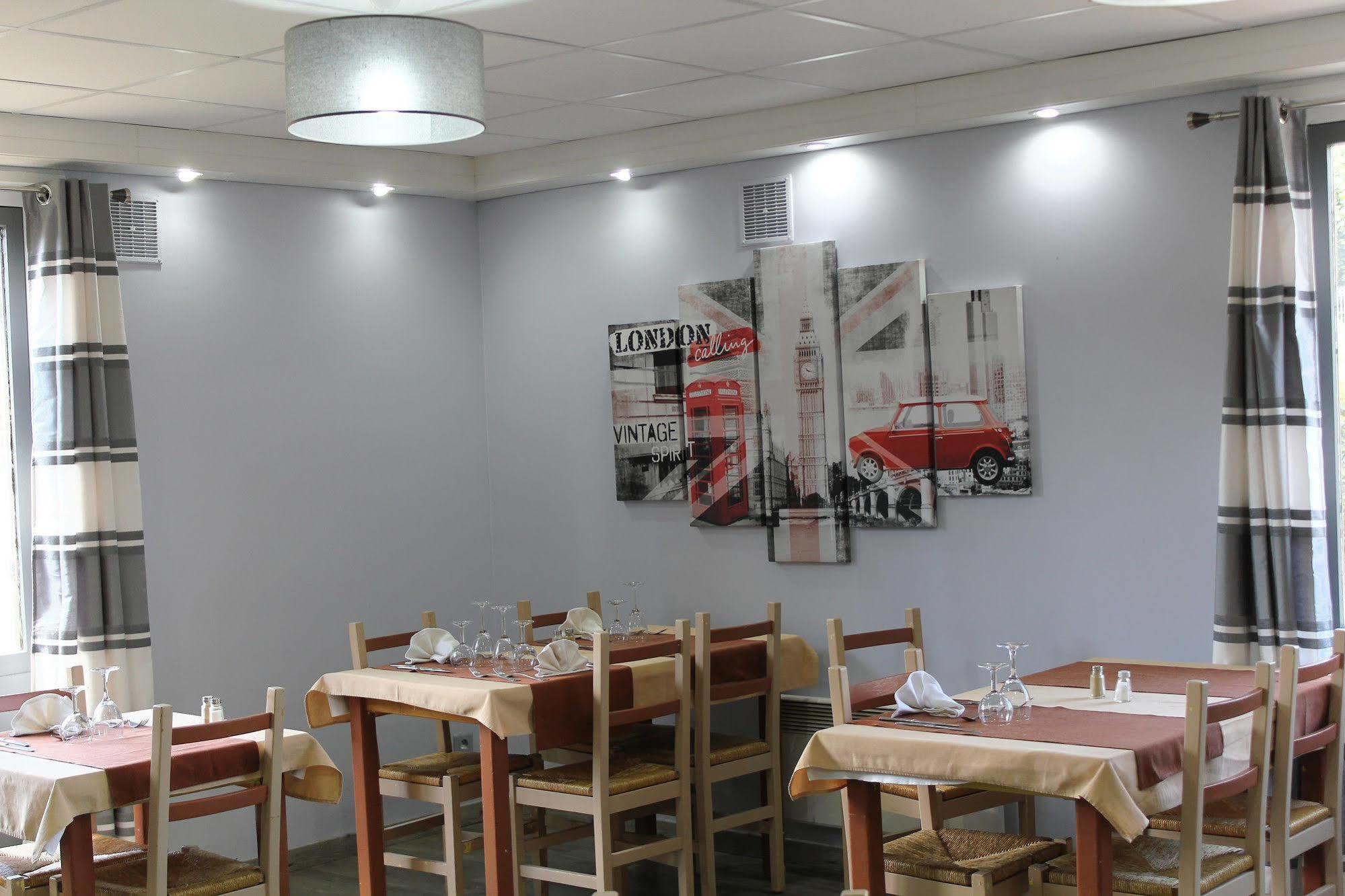 Contact Hotel Restaurant La Chaumiere Entre Orgeval Et Flins A13 Sortie 8 เลส์มูโรซ์ ภายนอก รูปภาพ