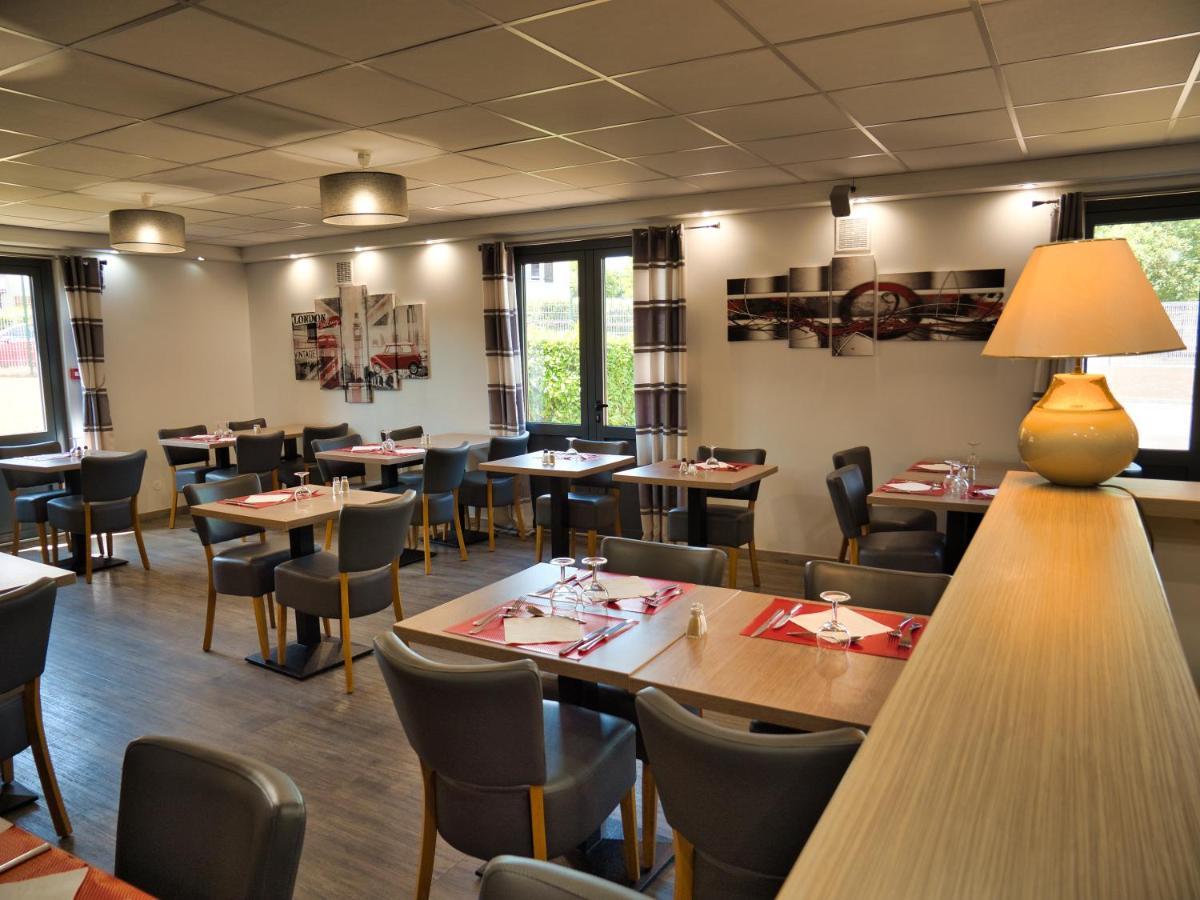 Contact Hotel Restaurant La Chaumiere Entre Orgeval Et Flins A13 Sortie 8 เลส์มูโรซ์ ภายนอก รูปภาพ